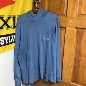 Vineyard Vines hoodie long sleeve shirt.